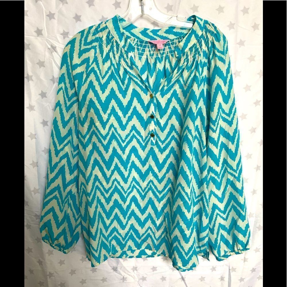 Vineyard Vines blouse in teal and white